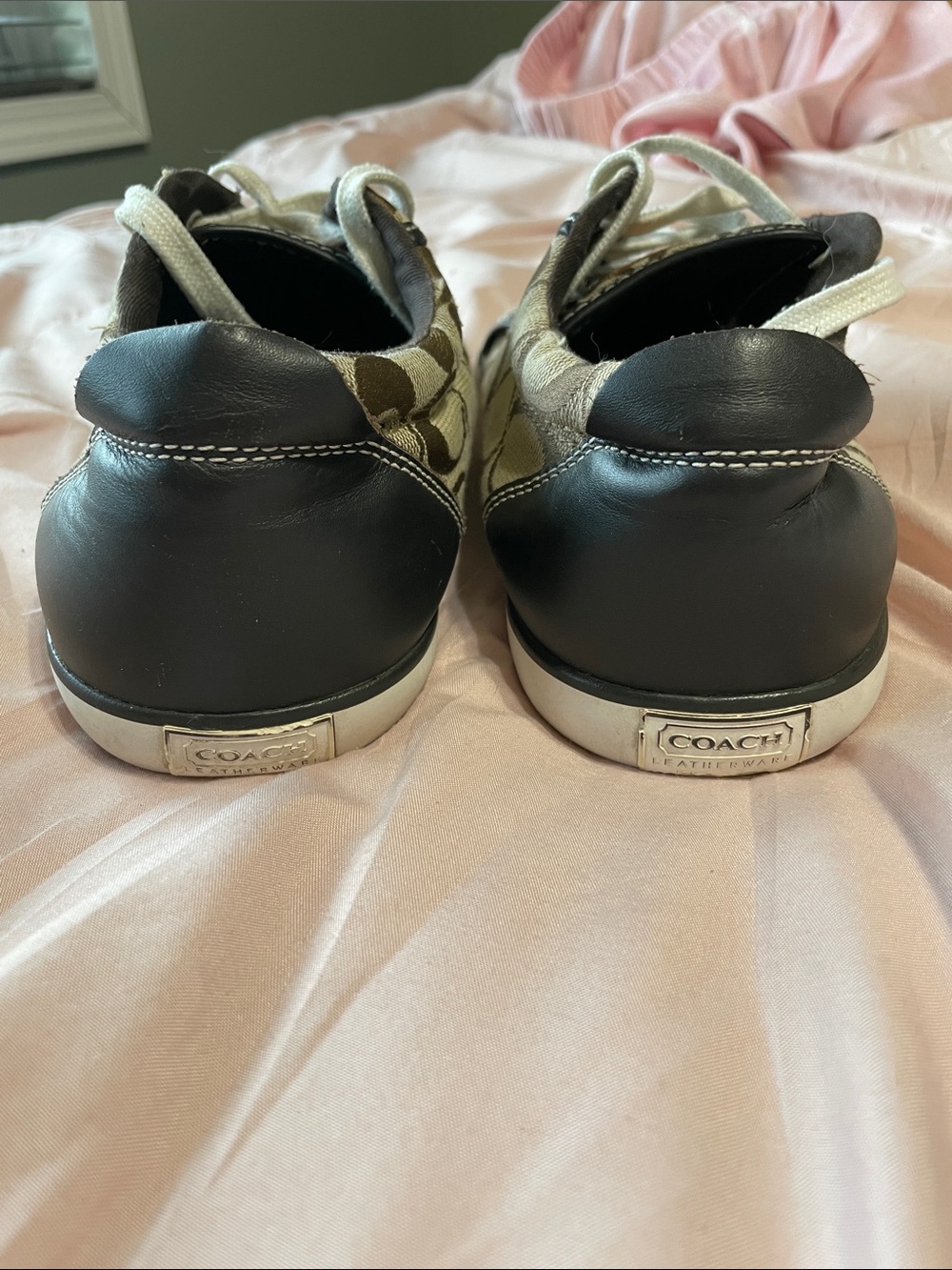 Coach Barrett Khaki Monogram Canvas Sneakers Leather Black Trim Size 10.5 - Picture 6 of 7